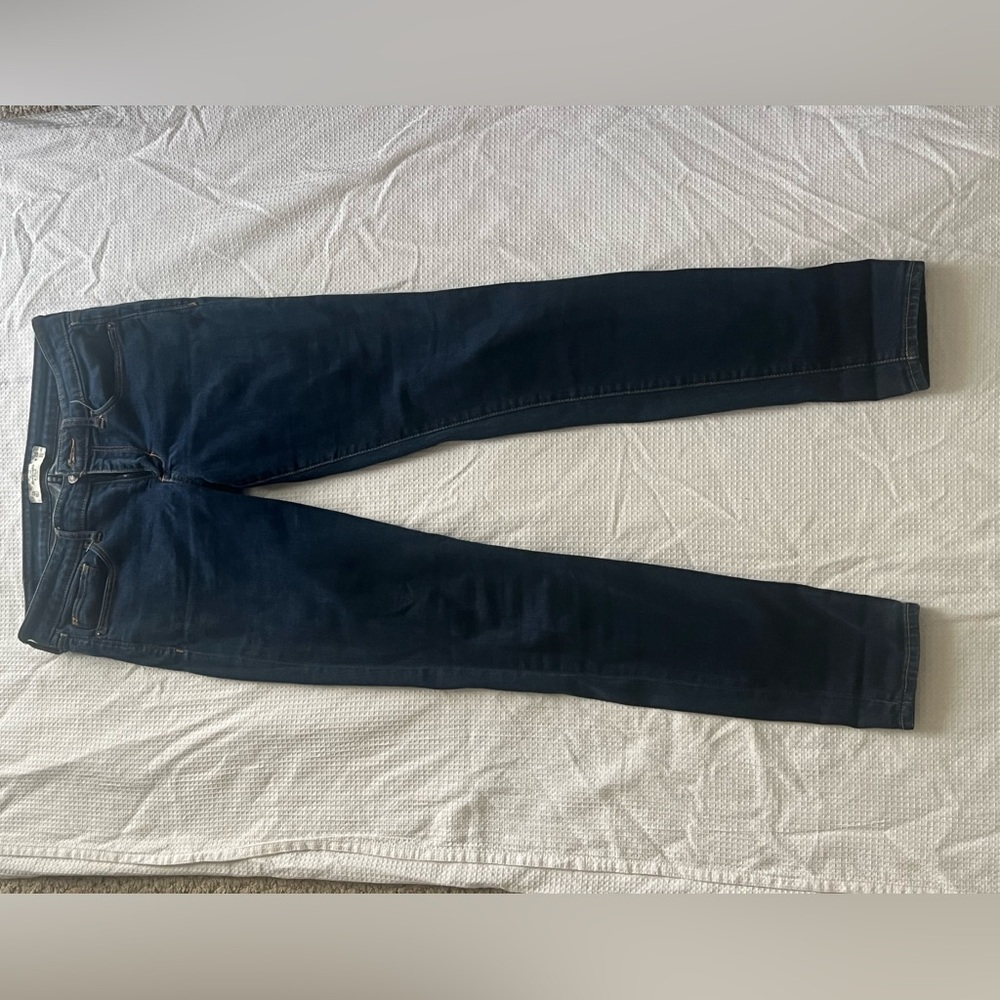 Abercrombie and Fitch Skinny Jeans Size 6